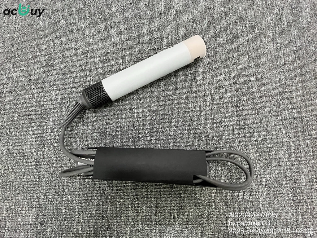 Complete multi-styler kit with case and attachments