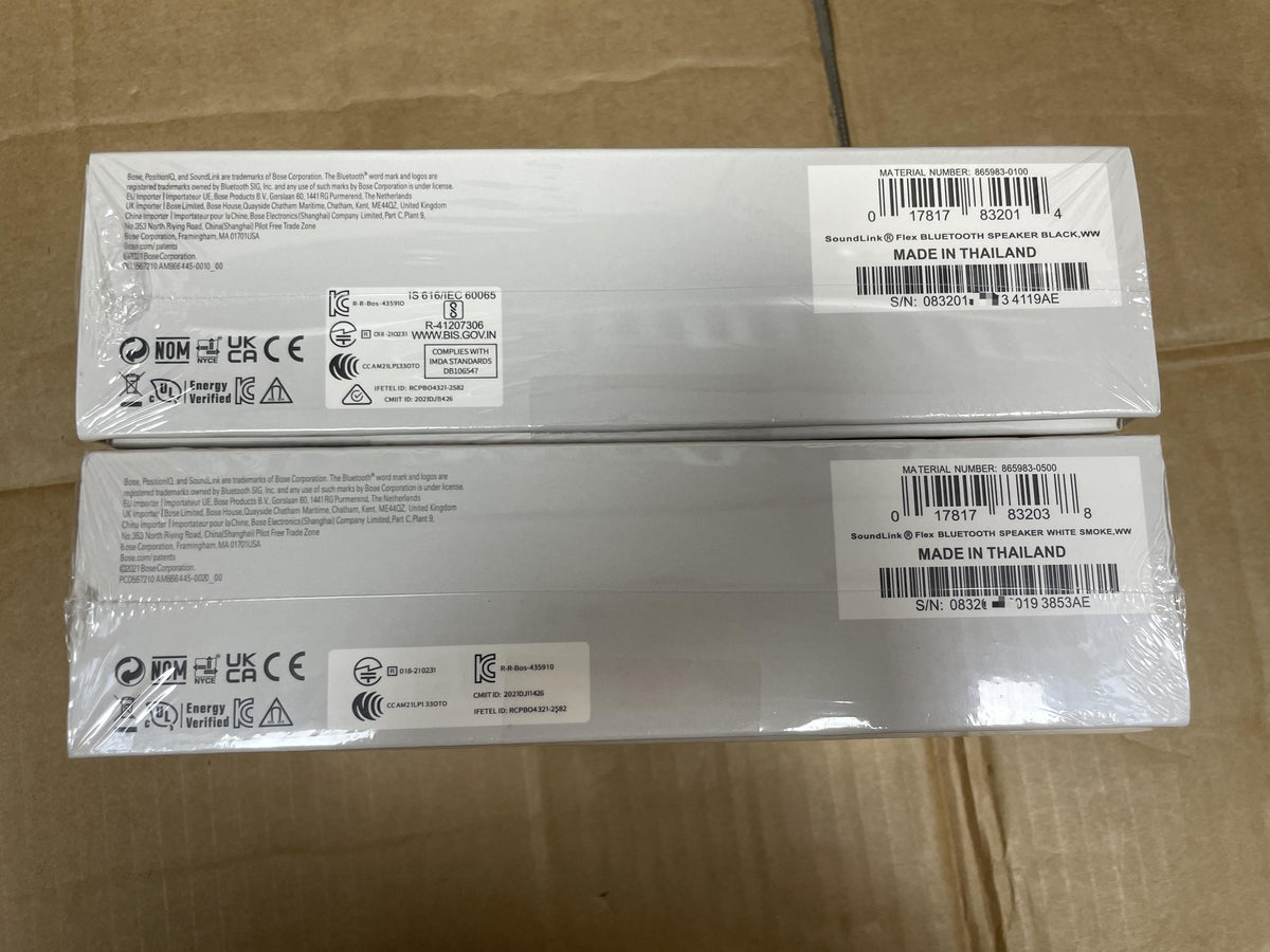Bose SoundLink Flex retail packaging