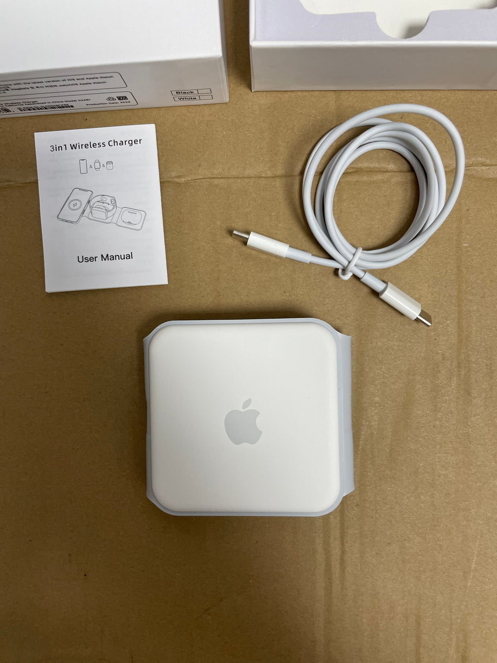 3-in-1 Foldable MagSafe-Compatible Wireless Charger