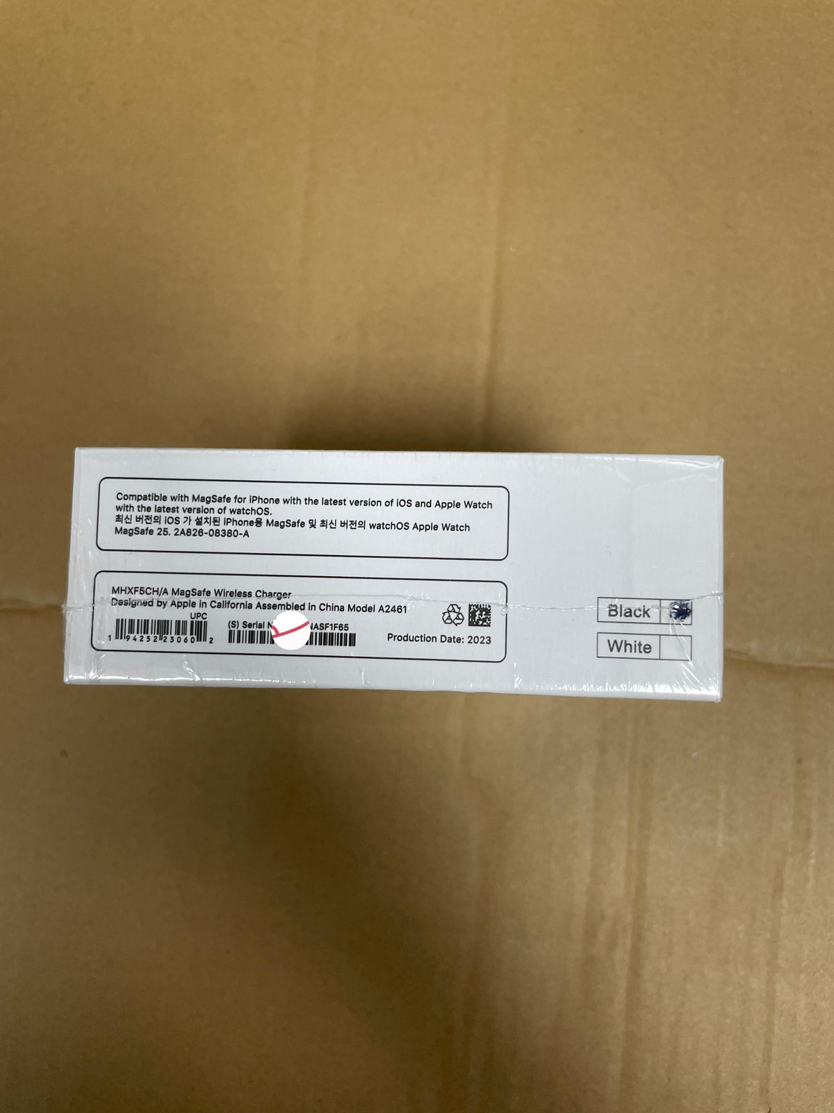 3-in-1 Foldable MagSafe-Compatible Wireless Charger
